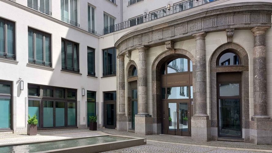 Palais_an_der_Oper_06